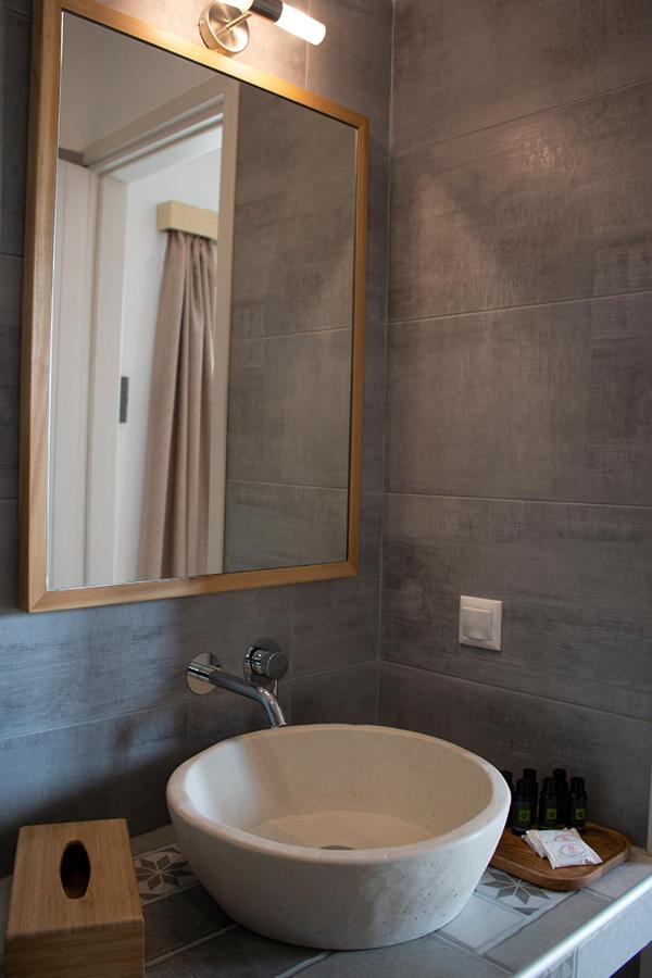 Agnadema Luxury Residences Schoinoussa المظهر الخارجي الصورة