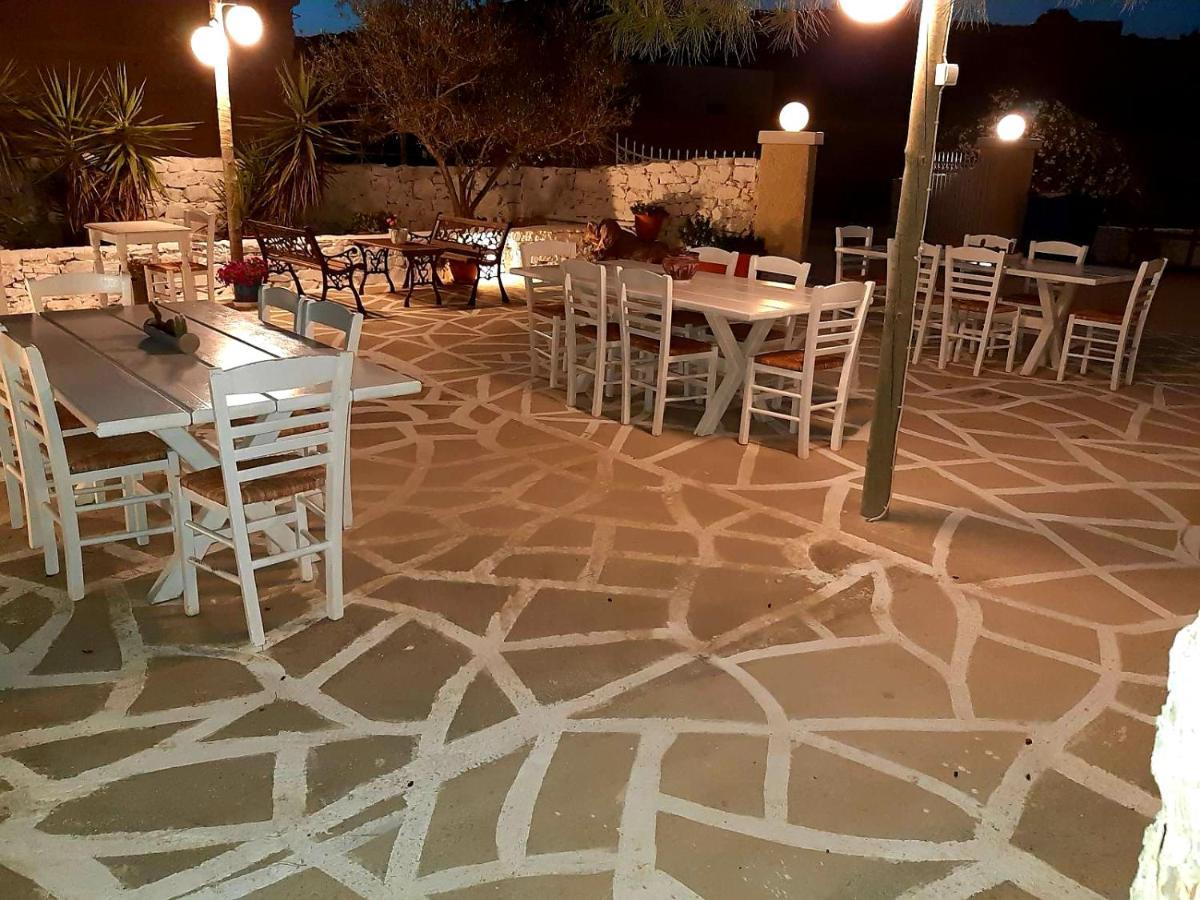 Agnadema Luxury Residences Schoinoussa المظهر الخارجي الصورة